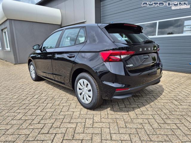 Skoda Fabia 1.0 TSI 115PS DSG Selection 5-türig Rückf.Kamera Parksensoren Sitzheizung Multifunktionslenkrad Klima Skoda-Radio Bluetooth Touchscreen Tempomat Nebelsch. Apple CarPlay + Android Auto 