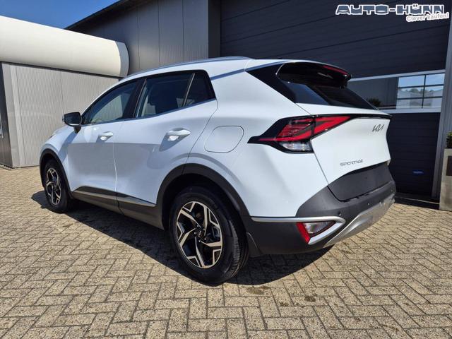 Kia Sportage Vision 1.6 T-GDi MHEV 160PS Sitzheizung Lenkradheizung Klimaautomatik Navi Bluetooth Touchscreen Apple CarPlay Android Auto PDC v+h Rückf.Kamera Tempomat 17"LM 