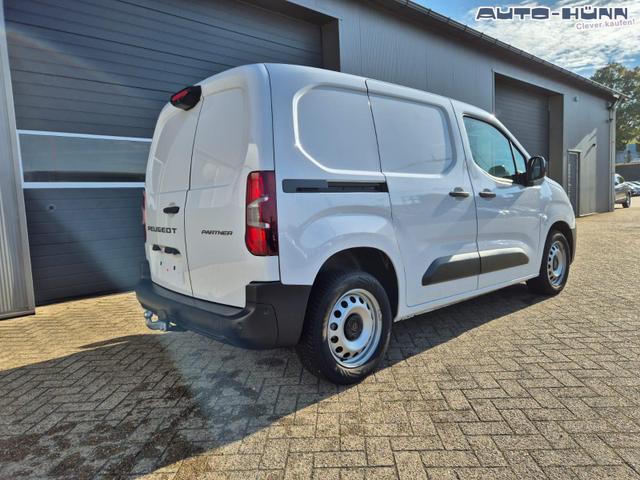 Peugeot Partner 1.5 BlueHDI 102PS NEUES MODELL 2-Sitzer AHK Klima Radio Apple CarPlay Android Auto Bluetooth DAB PDC v+h Rückf.Kamera Tempomat Ganzj.Reifen 