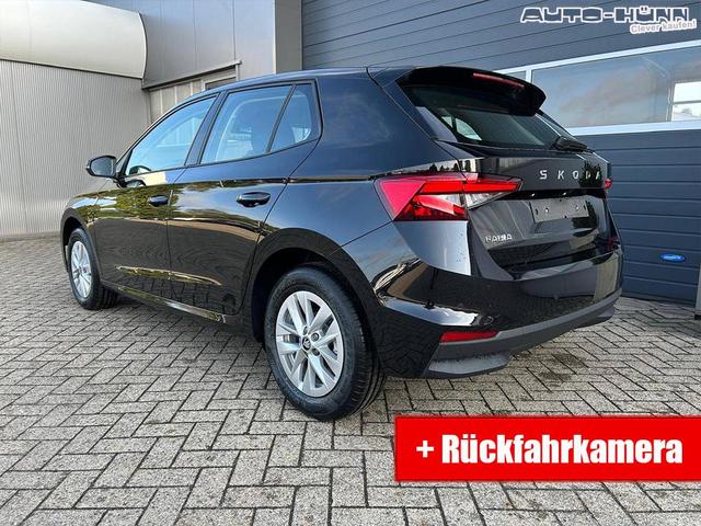 Skoda Fabia 1.0 TSI 115PS DSG Selection 5-t&uuml;rig 15"LM R&uuml;ckf.Kamera Parksensoren Sitzheizung Multifunktionslenkrad Klima Skoda-Radio Bluetooth Touchscreen Tempomat Nebelsch. Apple CarPlay + Android Auto 