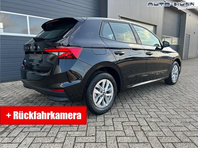 Skoda Fabia 1.0 TSI 115PS DSG Selection 5-t&uuml;rig 15"LM R&uuml;ckf.Kamera Parksensoren Sitzheizung Multifunktionslenkrad Klima Skoda-Radio Bluetooth Touchscreen Tempomat Nebelsch. Apple CarPlay + Android Auto 