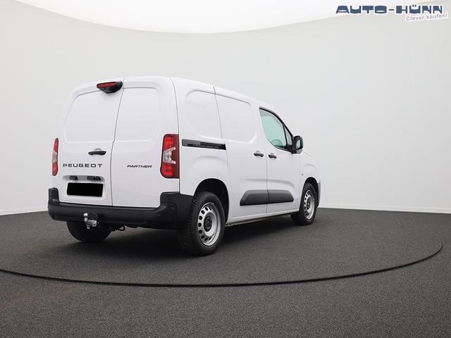 Peugeot Partner 1.5 BlueHDI 102PS NEUES MODELL 2-Sitzer AHK Klima Radio Apple CarPlay Android Auto Bluetooth DAB PDC v+h R&uuml;ckf.Kamera Tempomat Ganzj.Reifen 