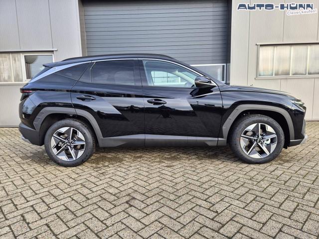 Hyundai TUCSON Trend 1.6 T-GDI 150PS Automatik TZ 2026 Teil-Leder Sitzheizung v+h Lenkradheizung Klimaautomatik Navi Touchscreen DAB+ Apple CarPlay + Android Auto PDC R&uuml;ckf.-Kamera Matrix-LED-Scheinw. 
