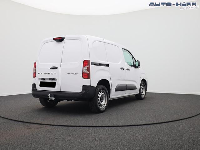 Peugeot Partner 1.5 BlueHDI 102PS NEUES MODELL 2-Sitzer AHK Klima Radio Apple CarPlay Android Auto Bluetooth DAB PDC v+h R&uuml;ckf.Kamera Tempomat Ganzj.Reifen 