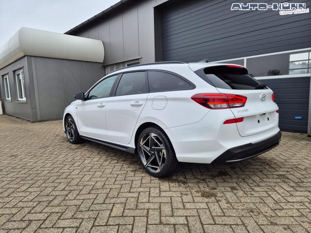 Hyundai i30 Kombi 1.6 T-GDI 150PS Automatik N-Line MY2026 Sitzheizung Lenkradheizung Klimaautomatik Navi 10,3"-Touchscreen Bluelink Apple CarPlay + Android Auto PDC v+h R&uuml;ckf.Kamera 18-LM 