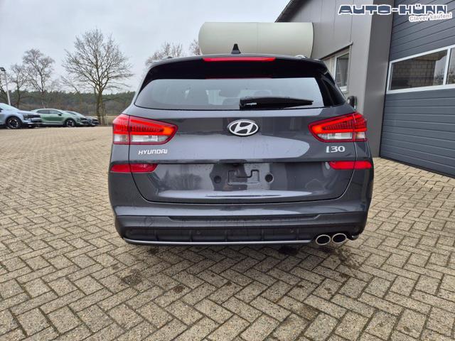 Hyundai i30 Kombi 1.6 T-GDI 150PS Automatik N-Line MY2026 Sitzheizung Lenkradheizung Klimaautomatik Navi 10,3"-Touchscreen Bluelink Apple CarPlay + Android Auto PDC v+h R&uuml;ckf.Kamera 18-LM 