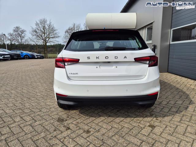 Skoda Fabia 1.0 TSI 95PS Selection 5-t&uuml;rig R&uuml;ckf.Kamera Parksensoren Sitzheizung Multifunktionslenkrad Klima Skoda-Radio Bluetooth Touchscreen Tempomat Nebelsch. Apple CarPlay + Android Auto 