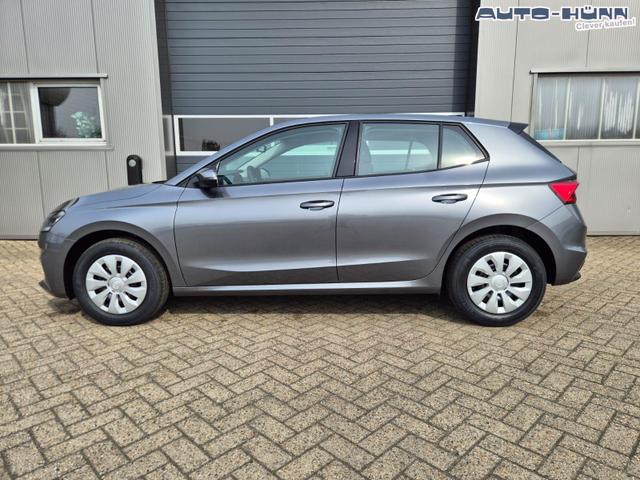 Skoda Fabia 1.0 TSI 95PS Selection 5-t&uuml;rig R&uuml;ckf.Kamera Parksensoren Sitzheizung Multifunktionslenkrad Klima Skoda-Radio Bluetooth Touchscreen Tempomat Nebelsch. Apple CarPlay + Android Auto 