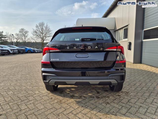 Skoda Kamiq 1.0 TSI 115PS DSG Selection AHK R&uuml;ckf.Kamera PDC v+h Sitzheizung Klimaautomatik Skoda-Radio Apple CarPlay + Android Auto Tempomat Garantieverl&auml;ngerung 16"LM 