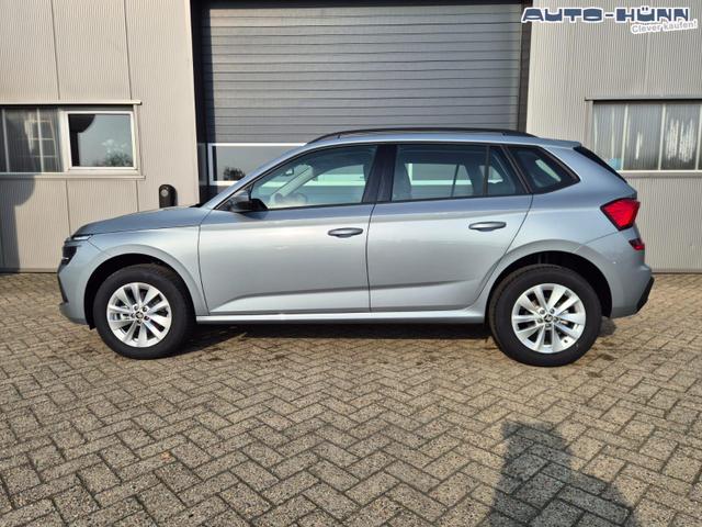 Skoda Kamiq 1.0 TSI 115PS DSG Selection AHK R&uuml;ckf.Kamera PDC v+h Sitzheizung Klimaautomatik Skoda-Radio Apple CarPlay + Android Auto Tempomat Garantieverl&auml;ngerung 16"LM 