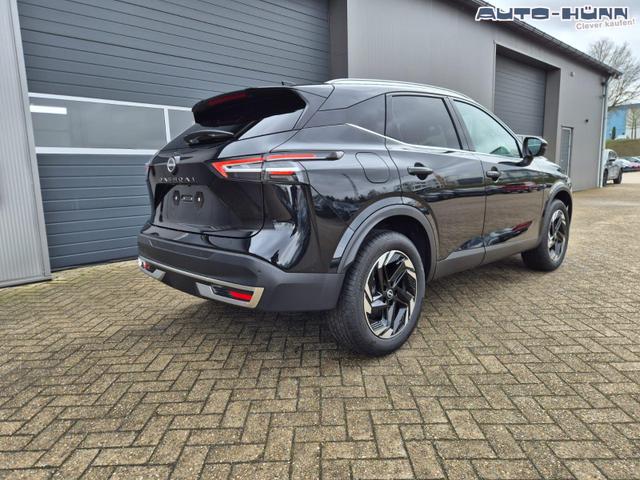 Nissan Qashqai 1.3 DIG-T MHEV 158 PS X-Tronic N-Connecta Teil-Leder PanoGlasdach Klimaautomatik Sitzheizung Lenkradheizung Navi ACC PDC v+h 360&deg;Kamera DAB Bluetooth Touchscreen Apple CarPlay Android Auto 18"LM 