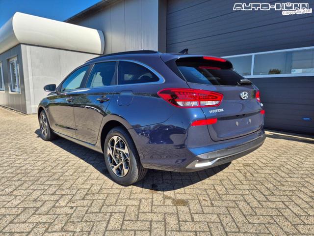 Hyundai i30 Kombi 1.5 T-GDI 150PS Automatik Trend Sitzheizung Lenkradheizung Klimaautomatik PDC v+h R&uuml;ckf.Kamera Navi Apple CarPlay + Android Auto 16"LM 