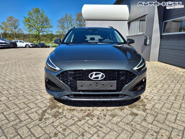 Hyundai i30 Kombi 1.6 T-GDI 150PS Automatik Trend Sitzheizung Lenkradheizung Klimaautomatik PDC v+h R&uuml;ckf.Kamera Navi Apple CarPlay + Android Auto 16"LM 