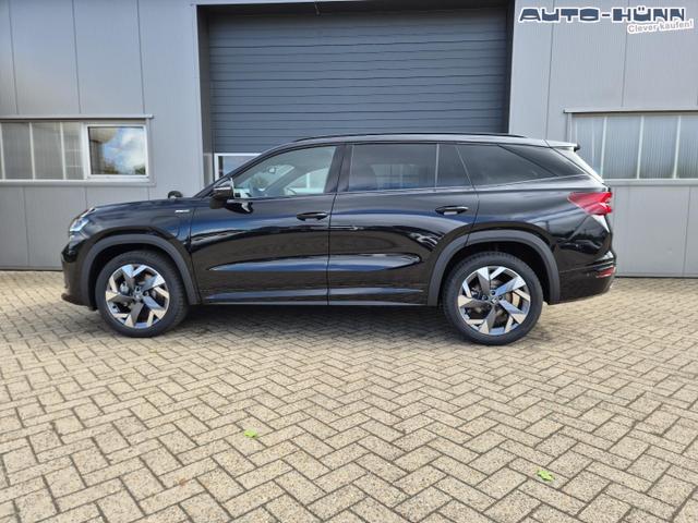 Skoda Kodiaq Sportline 1.5 TSI 204PS PHEV DSG schwenkb. AHK elektr. PanoDach HUD Alcantara PDC v+h 360&deg;Kamera CANTON Sound Klimaautomatik Sitzheizung Lenkradheizung Navi Apple CarPlay Android Auto 2xKeyless 19"LM vollelektr. Reichweite 116KM 