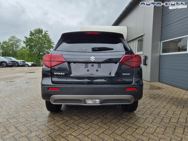 Suzuki Vitara Comfort+ 110PS MHEV 4x4 ALLGRIP 1.4 Boosterjet Allrad Teilleder mit Alcantara Navi Klimaautomatik Sitzheizung ACC PDC v+h R&uuml;ckf.Kamera Suzuki-Radio Apple CarPlay Android Auto Touchscreen 2xKeyless 17-LM 