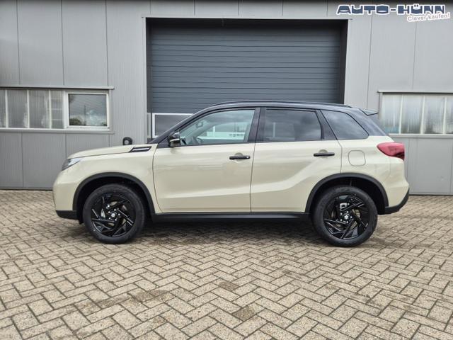 Suzuki Vitara Comfort+ 110PS Automatik MHEV 4x4 ALLGRIP 1.4 Boosterjet Black Edition Panodach Teilleder Navi Klimaautomatik Sitzheizung ACC PDC v+h R&uuml;ckf.Kamera Suzuki-Radio Apple CarPlay Android Auto Touchscreen 2xKeyless 17-LM 