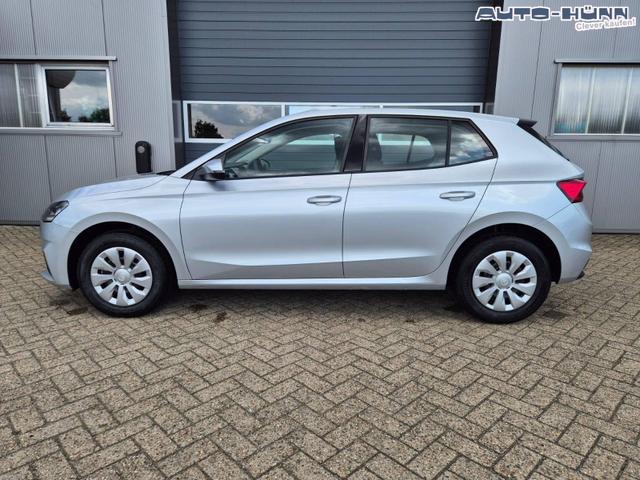 Skoda Fabia 1.0 TSI 115PS DSG Selection 5-t&uuml;rig R&uuml;ckf.Kamera Parksensoren Sitzheizung Multifunktionslenkrad Klima Skoda-Radio Bluetooth Touchscreen Tempomat Nebelsch. Apple CarPlay + Android Auto 