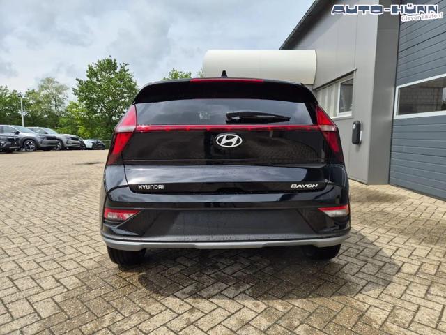 Hyundai BAYON Trend 1.0 T-GDI 90PS Klimaautomatik R&uuml;ckf.Kamera Parksensoren Sitzheizung Lenkradheizung Bluetooth Touchscreen Tempomat Apple CarPlay + Android Auto 16"LM 