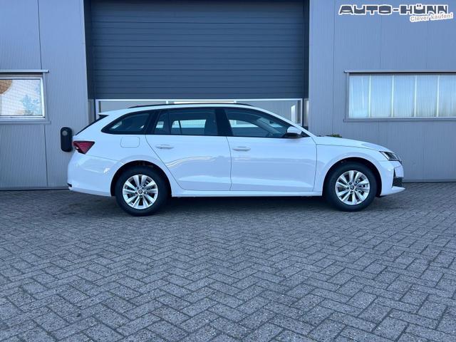 Skoda Octavia Combi 1.5 TSI 150PS m-HEV DSG Selection AHK Klimaautomatik ACC PDC v+h R&uuml;ckf.Kamera Sitzheizung TWA Apple CarPlay Android Auto 16"LM 