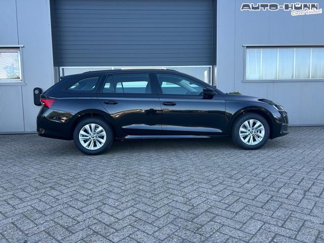 Skoda Octavia Combi 1.5 TSI 150PS m-HEV DSG Selection AHK Klimaautomatik ACC PDC v+h R&uuml;ckf.Kamera Sitzheizung TWA Apple CarPlay Android Auto 16"LM 