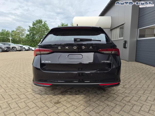 Skoda Octavia Combi 1.5 TSI 150PS m-HEV DSG Selection AHK Klimaautomatik ACC PDC v+h R&uuml;ckf.Kamera Sitzheizung TWA Apple CarPlay Android Auto 16"LM 