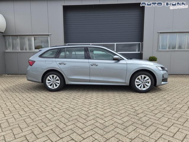 Skoda Octavia Combi 1.5 TSI 150PS m-HEV DSG Selection AHK Klimaautomatik ACC PDC v+h R&uuml;ckf.Kamera Sitzheizung TWA Apple CarPlay Android Auto 16"LM 