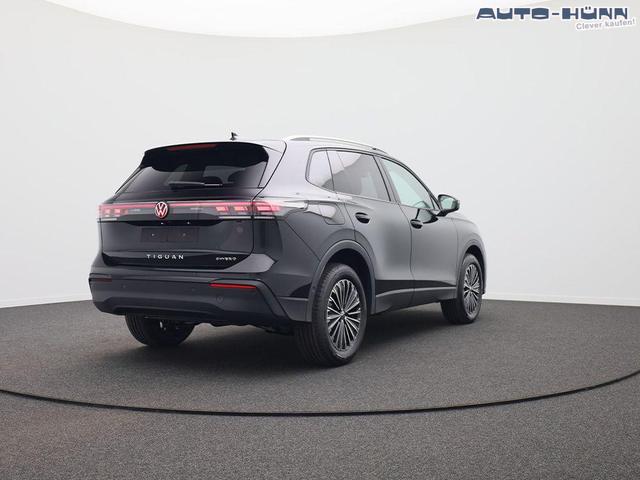 Volkswagen Tiguan Life 1,5 l eHybrid OPF 204PS DSG elekt.AHK Design Paket LED-Plus-Scheinw. elektr. Heckklappe Sitzheizung Lenkradheizung Frontscheibe beheizb. R&uuml;ckf.Kamera Klimaautomatik VW-Radio Bluetooth wireless Apple CarPlay + Android Auto PDC v+h ACC 2xKeyle 