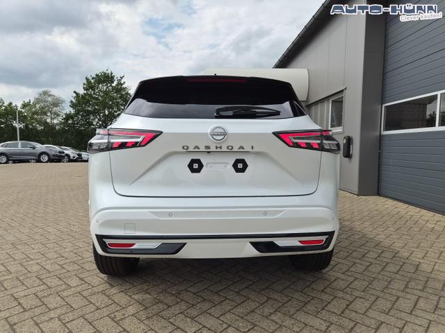 Nissan Qashqai 1.3 DIG-T MHEV 158 PS X-Tronic N-Design PanoDach Teil-Leder Klimaautomatik Sitzheizung Lenkradheizung Navi ACC PDC v+h 360&deg;Kamera DAB Bluetooth Touchscreen Apple CarPlay Android Auto 19"Zoll 