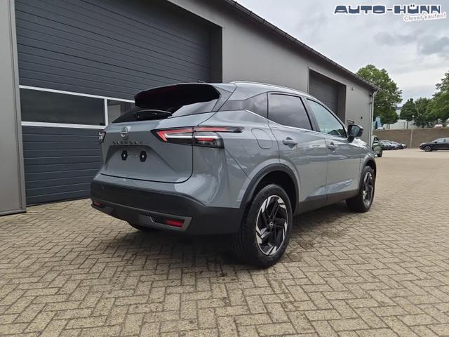 Nissan Qashqai 1.3 DIG-T MHEV 158 PS X-Tronic N-Connecta Teil-Leder PanoGlasdach Klimaautomatik Sitzheizung Lenkradheizung Navi ACC PDC v+h 360&deg;Kamera DAB Bluetooth Touchscreen Apple CarPlay Android Auto 18"LM 