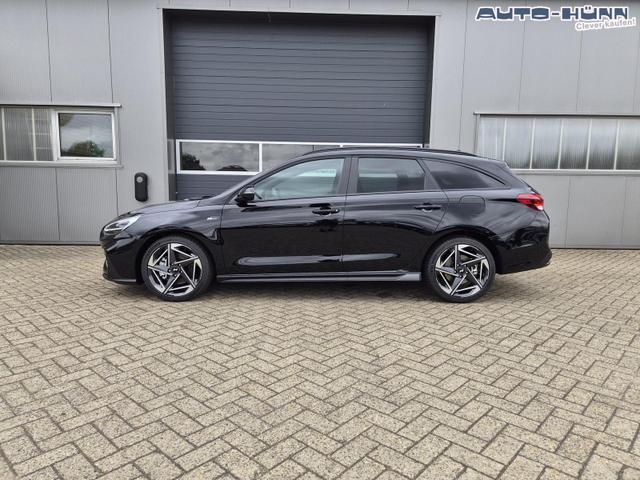 Hyundai i30 Kombi 1.6 T-GDI 150PS Automatik N-Line Sitzheizung Lenkradheizung Klimaautomatik Navi 10,3"-Touchscreen Bluelink Apple CarPlay + Android Auto PDC v+h R&uuml;ckf.Kamera 18-LM 