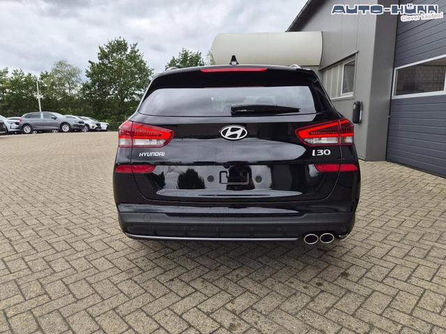 Hyundai i30 Kombi 1.6 T-GDI 150PS Automatik N-Line Sitzheizung Lenkradheizung Klimaautomatik Navi 10,3"-Touchscreen Bluelink Apple CarPlay + Android Auto PDC v+h R&uuml;ckf.Kamera 18-LM 