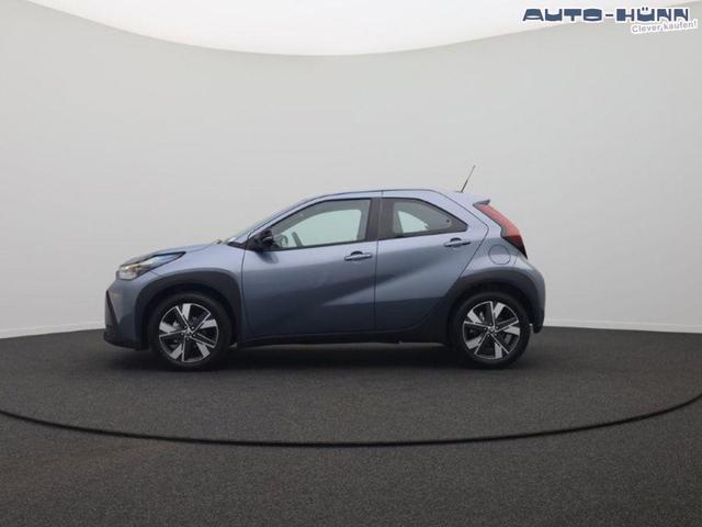 Toyota Aygo X Pure 1.5 Hybrid 116PS Automatik Sitzheizung Klimaautomatik AbstandsTempomat Multifunktionslenkrad Radio Bluetooth Touchscreen Apple CarPlay + Android Auto 
