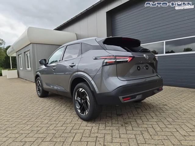 Nissan Qashqai 1.3 DIG-T MHEV 158 PS X-Tronic N-Connecta Teil-Leder PanoGlasdach Klimaautomatik Sitzheizung Lenkradheizung Navi ACC PDC v+h 360&deg;Kamera DAB Bluetooth Touchscreen Apple CarPlay Android Auto 18"LM 