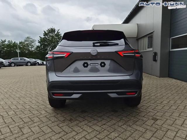 Nissan Qashqai 1.3 DIG-T MHEV 158 PS X-Tronic N-Connecta Teil-Leder PanoGlasdach Klimaautomatik Sitzheizung Lenkradheizung Navi ACC PDC v+h 360&deg;Kamera DAB Bluetooth Touchscreen Apple CarPlay Android Auto 18"LM 