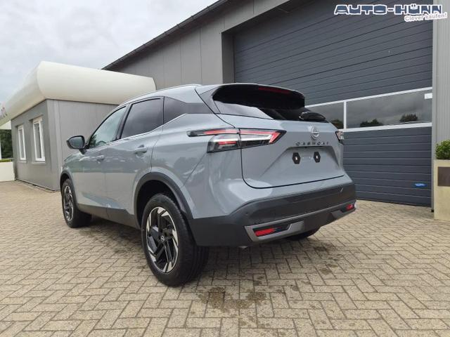 Nissan Qashqai 1.3 DIG-T MHEV 158 PS X-Tronic N-Connecta Teil-Leder PanoGlasdach Klimaautomatik Sitzheizung Lenkradheizung Navi ACC PDC v+h 360&deg;Kamera DAB Bluetooth Touchscreen Apple CarPlay Android Auto 18"LM 