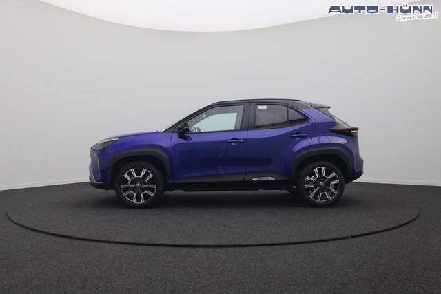Toyota Yaris Cross 1.5-l 130PS HEV Automatik Style Matrix-LED elektr. Heckklappe Sitzheizung Lenkradheizung Klimaautomatik Navi Bluetooth wireless Apple CarPlay + Android Auto ACC PDC v+h R&uuml;ckf.Kamera 18"LM 