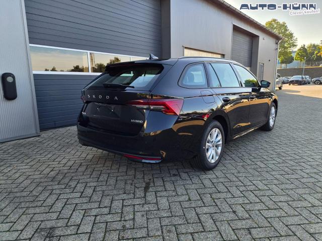 Skoda Octavia Combi 1.5 TSI 150PS m-HEV DSG Selection AHK Klimaautomatik PDC v+h R&uuml;ckf.Kamera Sitzheizung Apple CarPlay Android Auto 16"LM 