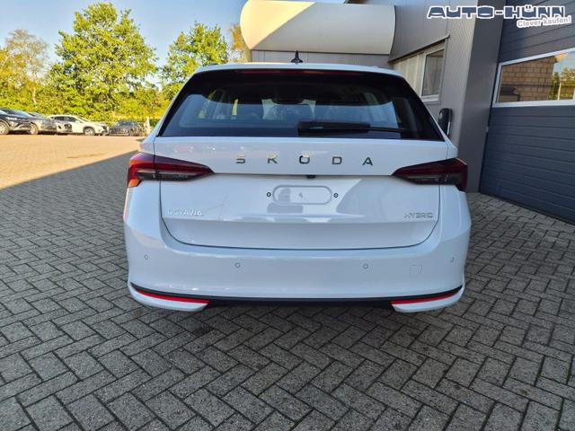 Skoda Octavia Combi 1.5 TSI 150PS m-HEV DSG Selection AHK Klimaautomatik PDC v+h R&uuml;ckf.Kamera Sitzheizung Apple CarPlay Android Auto 16"LM 