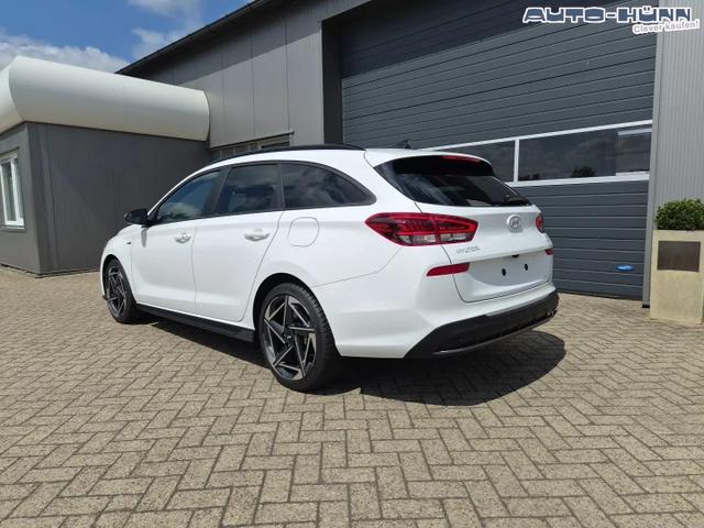 Hyundai i30 Kombi 1.6 T-GDI 150PS Automatik N-Line Sitzheizung Lenkradheizung Klimaautomatik Navi 10,3"-Touchscreen Bluelink Apple CarPlay + Android Auto PDC v+h R&uuml;ckf.Kamera 18-LM 