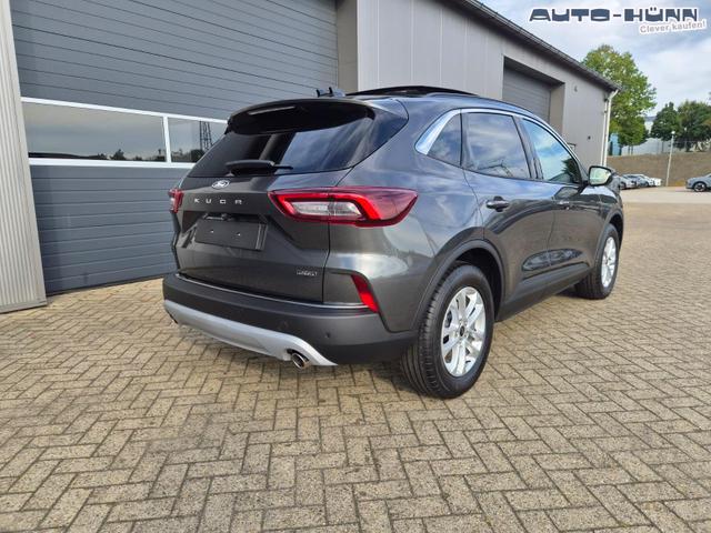 Ford Kuga Titanium 243PS PHEV Automatik schwenkb. AHK elektr. PanoDach Sitzheizung v+h Lenkradheizung Frontscheibe beheizb. Klimaautomatik Navi SYNC4 Apple CarPlay Android Auto Touchscreen PDC 4xKamera 2xKeyless 17"LM vollelektr. Reichweite 66KM 