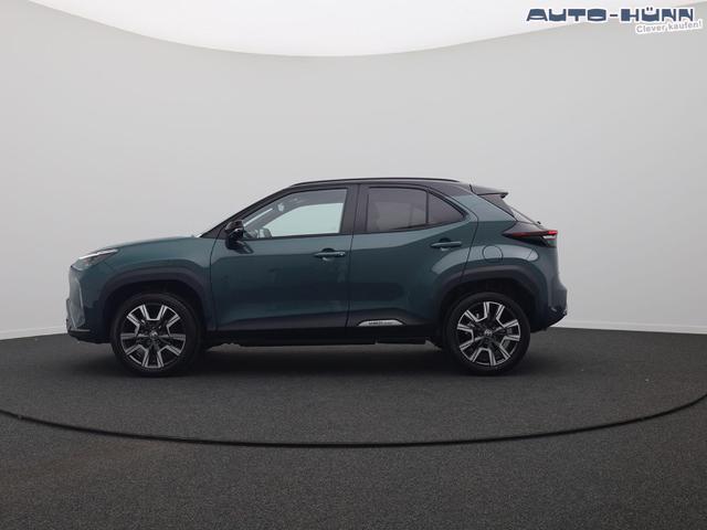 Toyota Yaris Cross 1.5-l 130PS HEV Automatik Style Matrix-LED 4xKamera elektr. Heckklappe Sitzheizung Lenkradheizung Klimaautomatik Navi Bluetooth wireless Apple CarPlay + Android Auto ACC PDC v+h 18"LM 