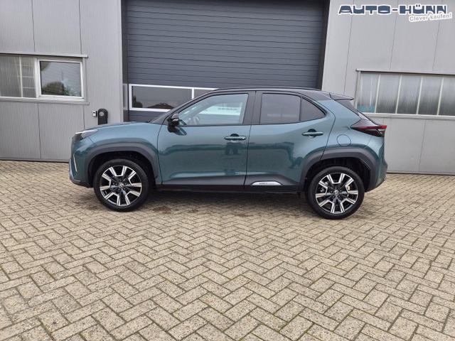 Toyota Yaris Cross 1.5-l 130PS HEV Automatik Style Matrix-LED 4xKamera elektr. Heckklappe Sitzheizung Lenkradheizung Klimaautomatik Navi Bluetooth wireless Apple CarPlay + Android Auto ACC PDC v+h 18"LM 