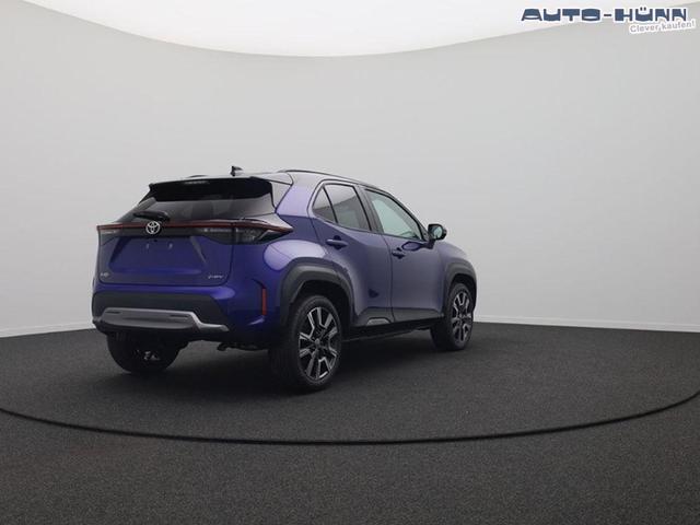 Toyota Yaris Cross 1.5-l 130PS HEV Automatik Style Matrix-LED 4xKamera elektr. Heckklappe Sitzheizung Lenkradheizung Klimaautomatik Navi Bluetooth wireless Apple CarPlay + Android Auto ACC PDC v+h 18"LM 