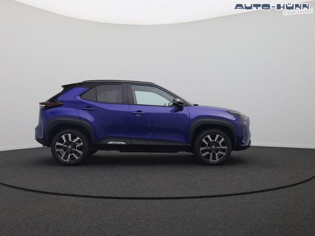 Toyota Yaris Cross 1.5-l 130PS HEV Automatik Style Matrix-LED 4xKamera elektr. Heckklappe Sitzheizung Lenkradheizung Klimaautomatik Navi Bluetooth wireless Apple CarPlay + Android Auto ACC PDC v+h 18"LM 