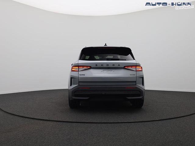 Skoda Elroq 85 Sportline 286PS Automatik schwenkb. AHK Teil-Leder Klimaautomatik Sitzheizung v+h Lenkradheizung Frontscheibe beheizb. ACC R&uuml;ckf.Kamera PDC wireless Apple Carplay Android Auto 2xKeyless 20-LM vollelektr. Reichweite 561Km 