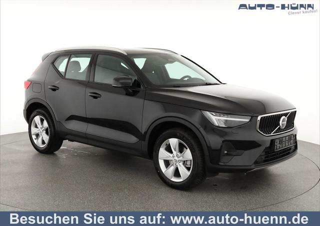 Volvo XC40 - Core 2WD B3 Mild-Hybrid Core, Navi, Thors Hammer, Winter, Kamera, el. Klappe