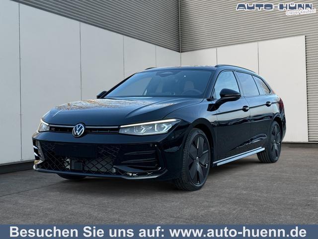 Volkswagen Passat Variant - R-Line 4WD+PANO+AHK+HARMAN+NAVI+HUD+Matrix+ACC