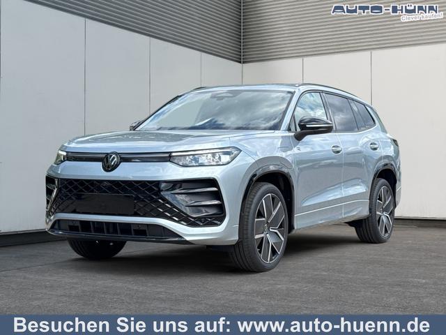 Volkswagen Tayron - R-Line PLUG-IN+PANO+AHK+HuD+MATRIX+360 KAM+20"ALU+ACC+eHK+BLACK STYLE