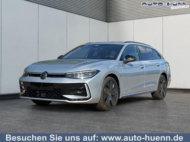 Volkswagen Passat Variant - R-Line Edition Plus LEDER+PANO+AHK+MATRIX+eHK+360 KAM+NAVI+HUD
