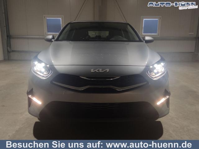 Kia Ceed - Best 1.5 T-GDI 140 PS 7DCT-Automatik-Navi-AppleCarPlay-AndroidAuto-Winterpaket-Rückfahrkamera-2-Zonen-Klimaautomatik